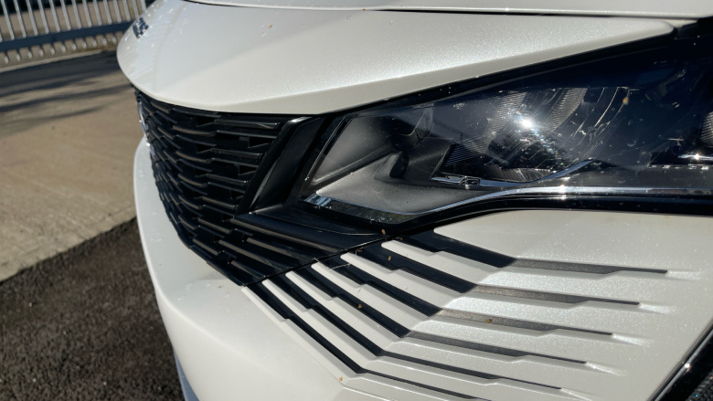 Peugeot 3008 1.2 Hybrid 136 Allure Premium+ 5dr e-DSC6 Petrol Estate